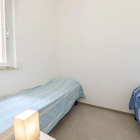 Appealing In Baia Verde Near The Beach *