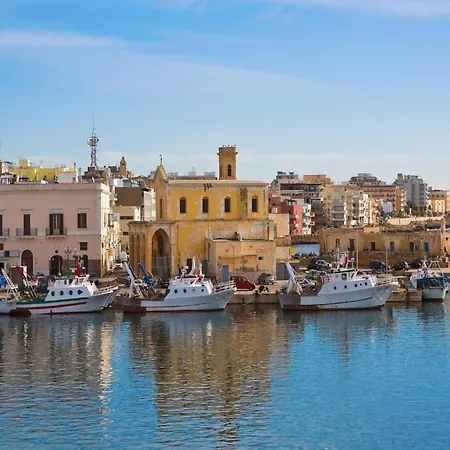Appealing In Baia Near The