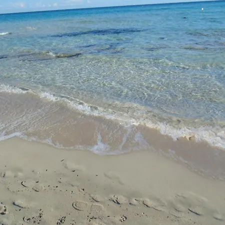Appealing In Baia Verde Near The Beach *